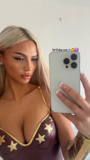 Abbie Hall Abbeyemx Xabbeyemx Xabbiexhallx Nude Leaks Onlyfans