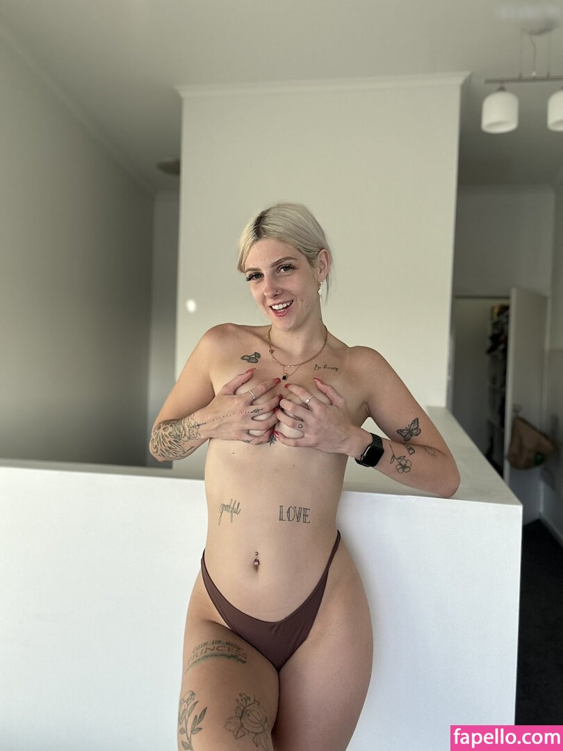 Aimee Mcallister Aimsmcallister Blondebabybabe Nude Leaked Onlyfans