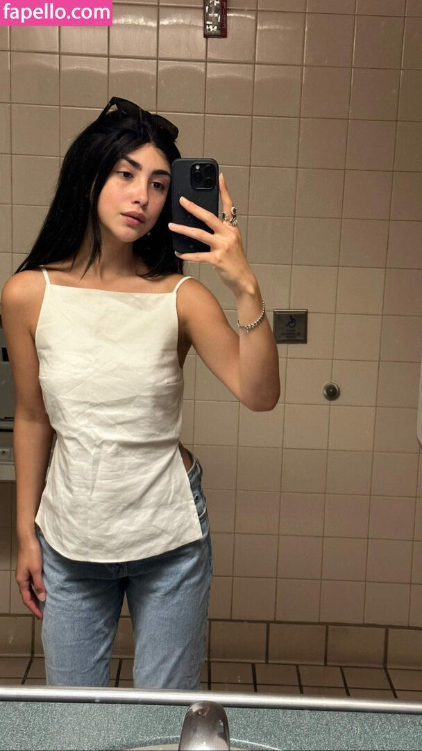 Alexa Mansour Alexamansour Nude Leaked Photo Fapello