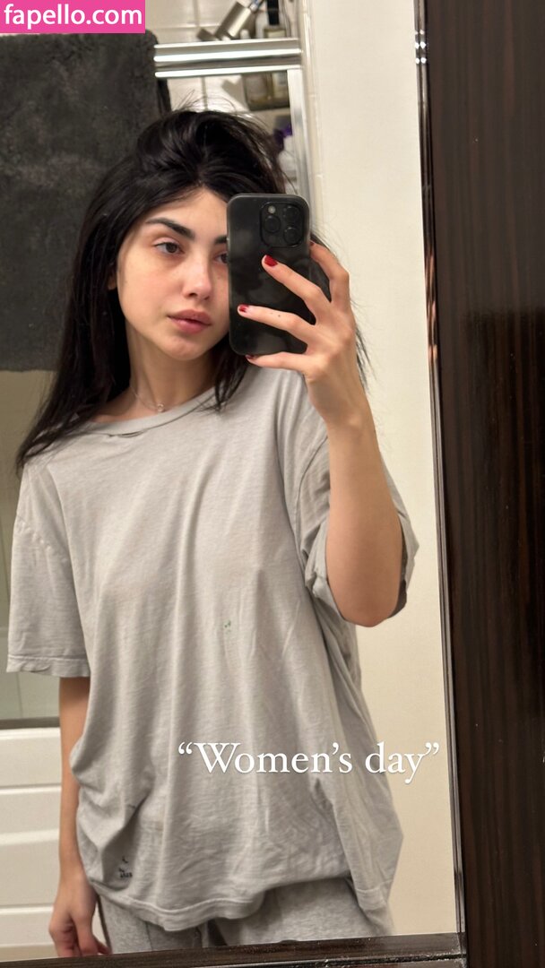 Alexa Mansour Alexamansour Nude Leaked Photo Fapello