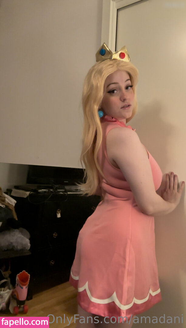 Amadani Https Playful In Pink Nude Leaked Onlyfans Photo