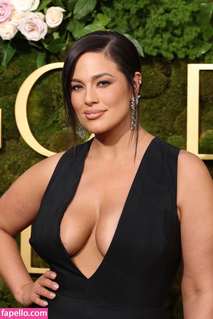 Ashley Graham AshleyGraham Ashley Graham Nude Leaked OnlyFans Photo