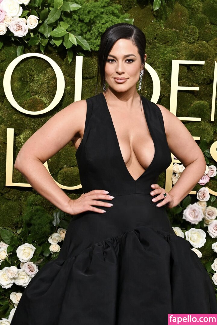 Ashley Graham Ashleygraham Ashley Graham Nude Leaked Onlyfans Photo