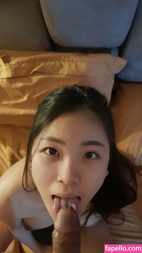 Aveline Liu Aveline Xoaveline Liu Nude Leaked Onlyfans Photo