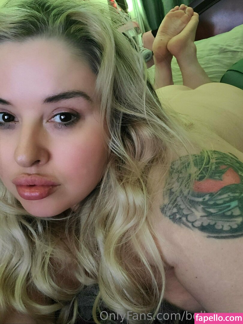 Bellabelly Nude Leaked Onlyfans Photo Fapello