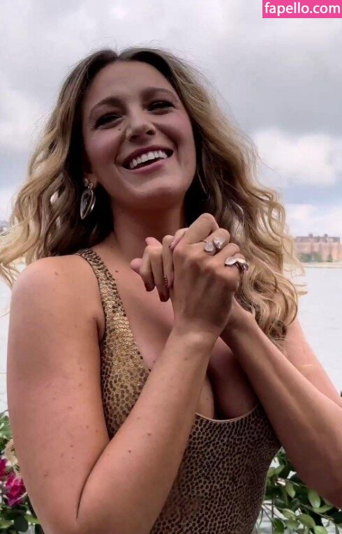 Blake Lively Blakelively Nude Leaked Photo Fapello