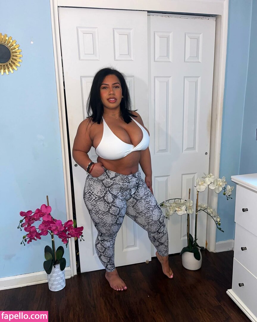 Bri Ballesteros Forevercurlybri Nude Leaked Onlyfans Photo