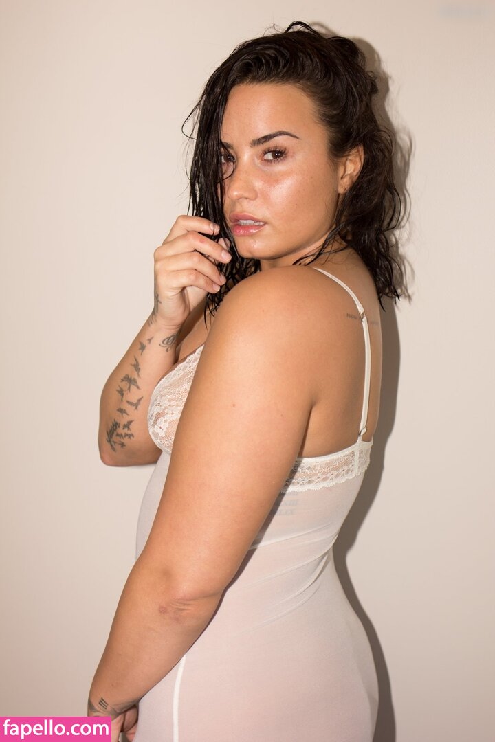 Demi Lovato Ddlovato Nude Leaked Onlyfans Photo Fapello