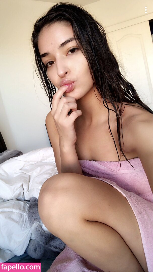 Emily Willis Emilywillisx3 Emilywillisxoxo Fuite De Nus OnlyFans