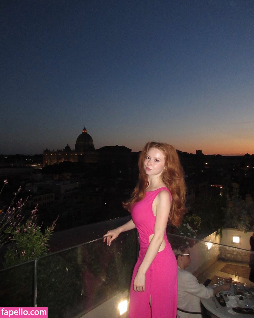 Francesca Capaldi Francescacapaldi Nude Leaked Photo Fapello