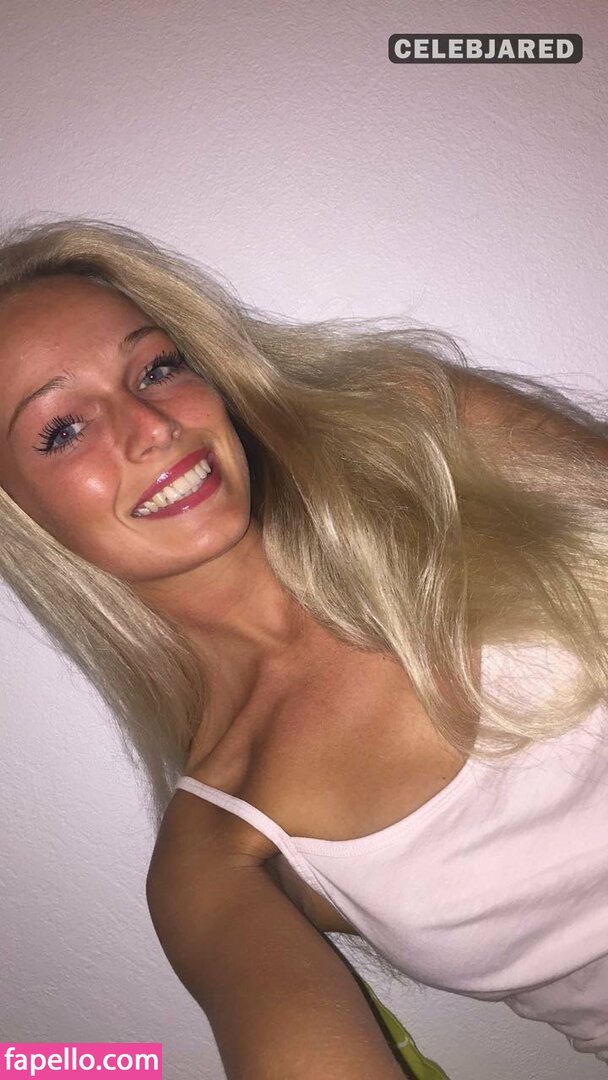 Frederikke Bach Frederikke Bb Nude Leaked Photo Fapello