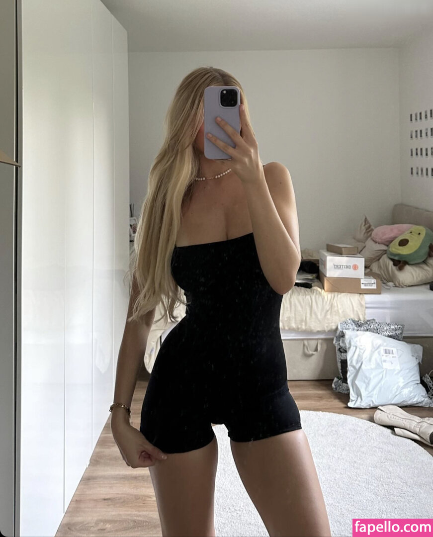 Hannah Maria Hannahmria Nude Leaked Onlyfans Photo Fapelloi Thefap