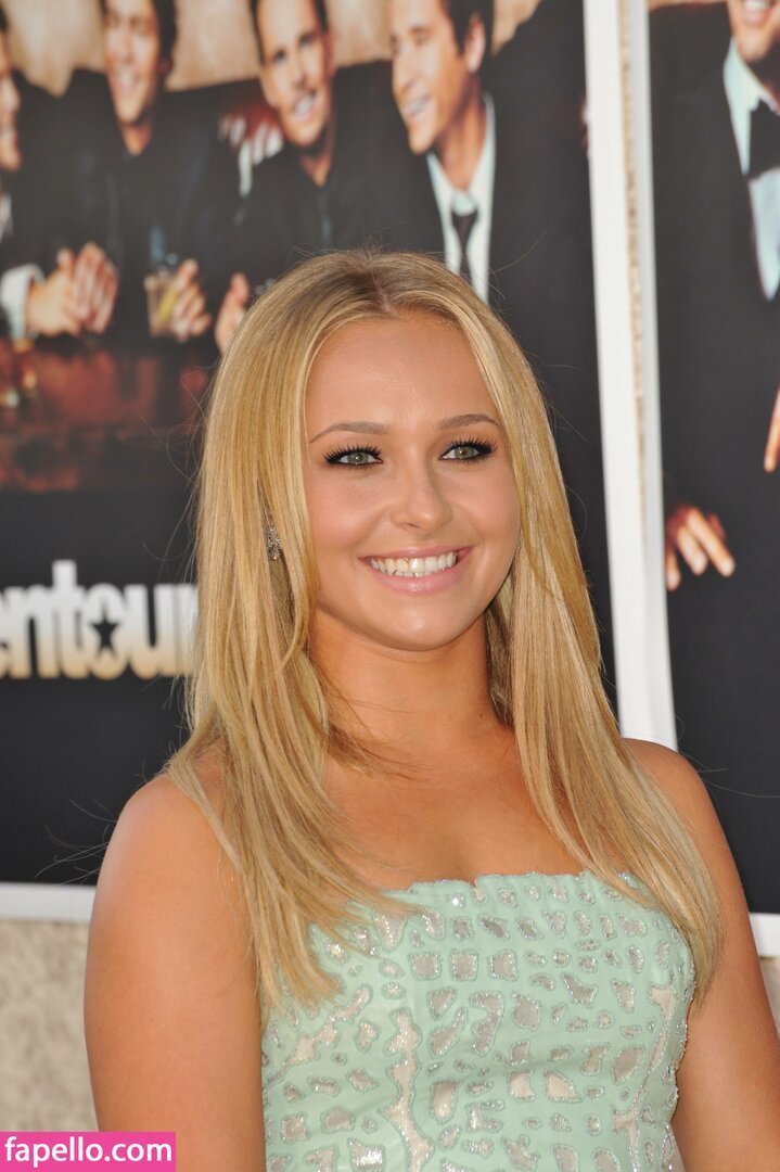 Hayden Panettiere Haydenpanettiere Nude Leaked Photo Fapello