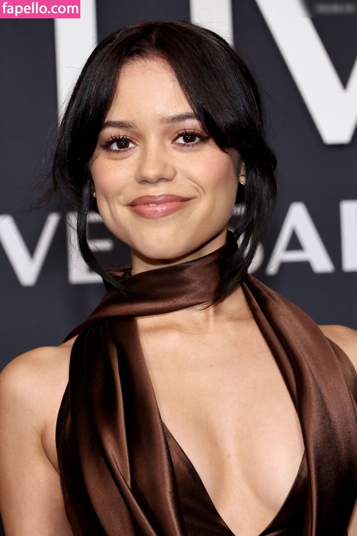 Jenna Ortega Page Jenna Sinatra Nude Leaked Onlyfans Photo