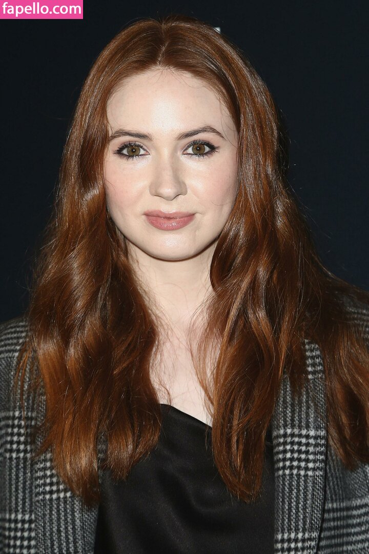 Karen Gillan Karengillan Nude Leaked Photo Fapello