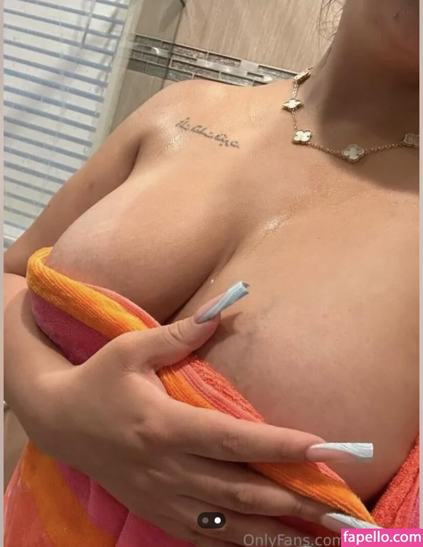 Karlitaae Kkarlita Nude Leaked Onlyfans Photo Fapello