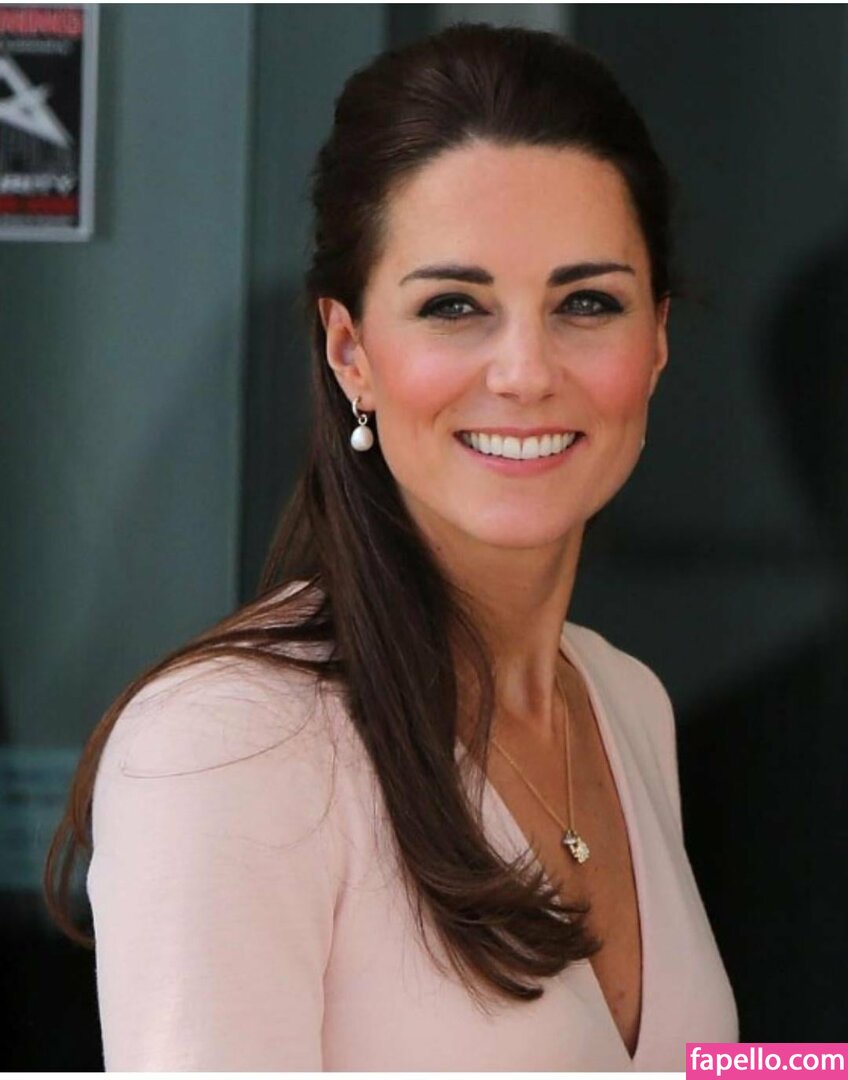 Catherine Catherine Elizabeth Kate Middleton Nude Leaked Photo 125