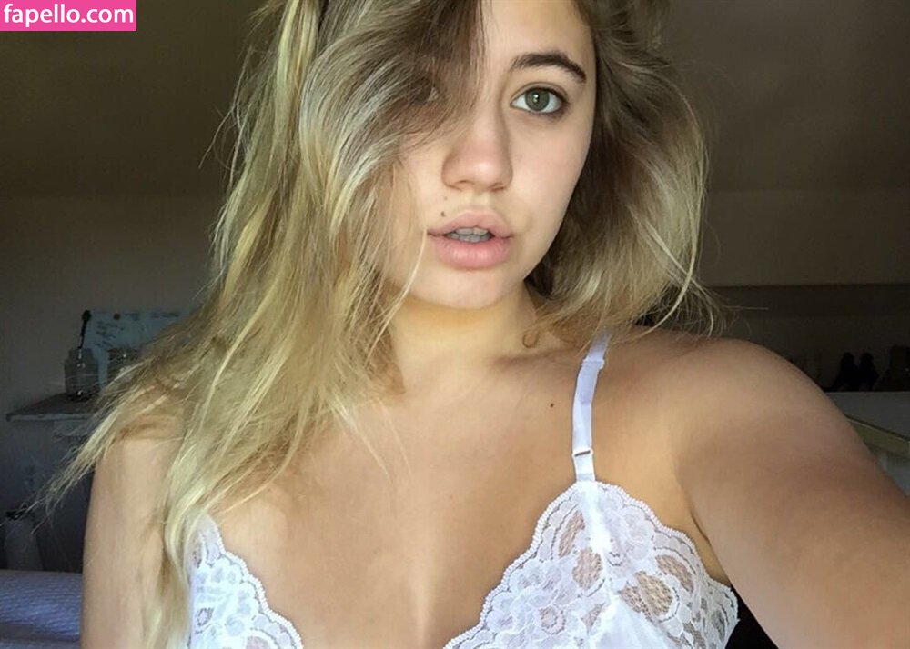 Lia Marie Johnson Liamariejohnson Lia Nude Leaked Patreon Photo