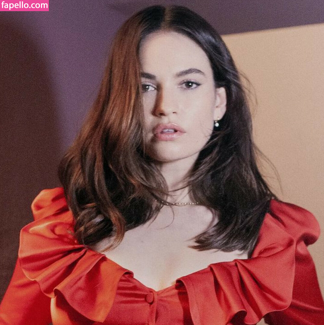 Lily James Lillyjames Lilyjamesofficial Nude Leaked Onlyfans Photo