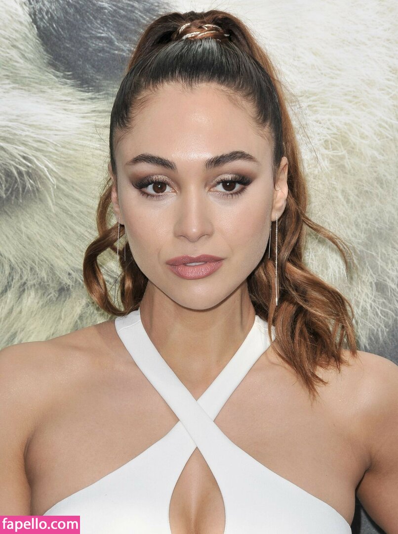 Lindsey Morgan Lindsaymorgan Linzzmorgan Nude Leaked Onlyfans Photo