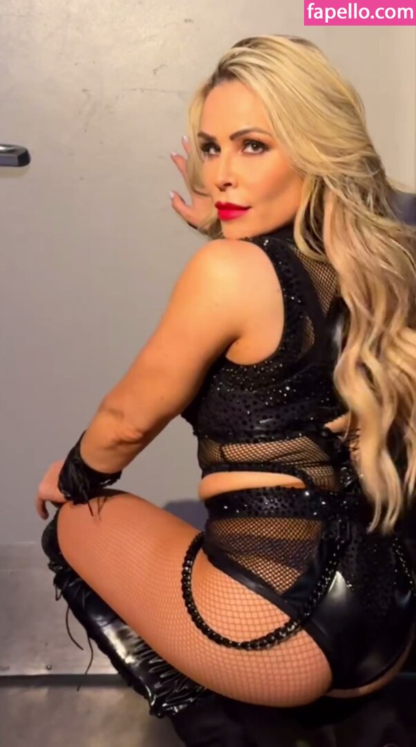 Natalya Neidhart Wwe Jenni Neidhart Nude Leaked Onlyfans Photo