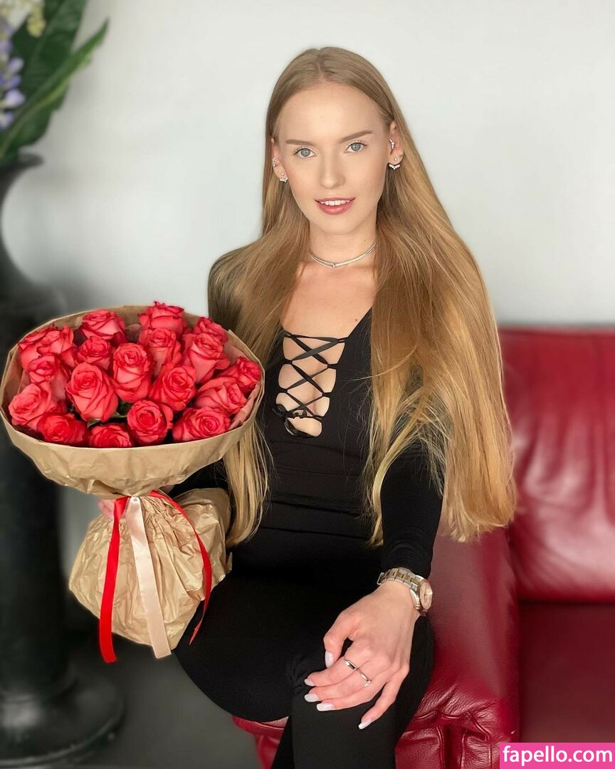 Oksana Neveselaya O Neveselaya Ok Neveselaya Nude Leaked Onlyfans