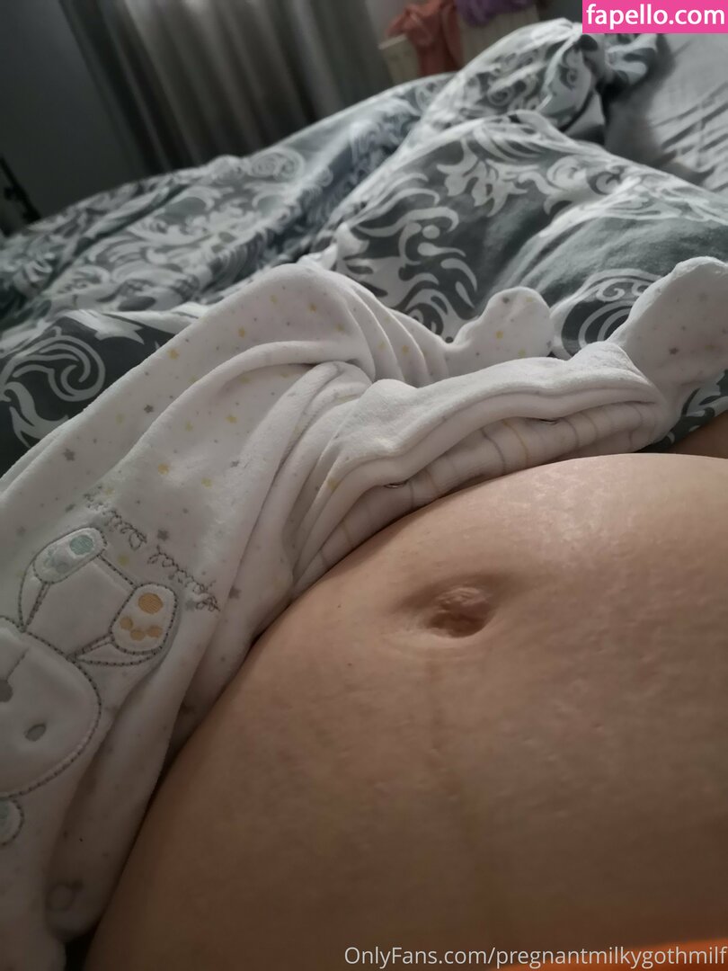 Pregnantgothmama Nude Leaked Onlyfans Photo Fapello