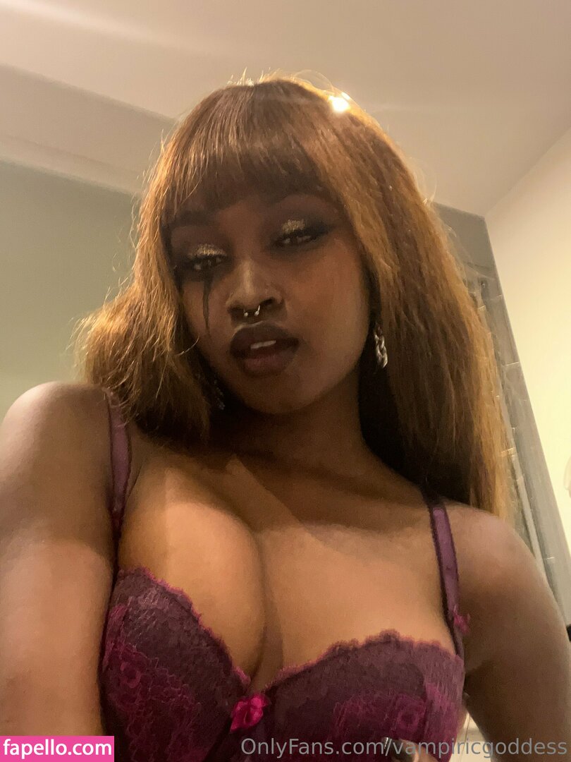 Richchocolit Vampleen Vampiricgoddess Nude Leaked Onlyfans Photo