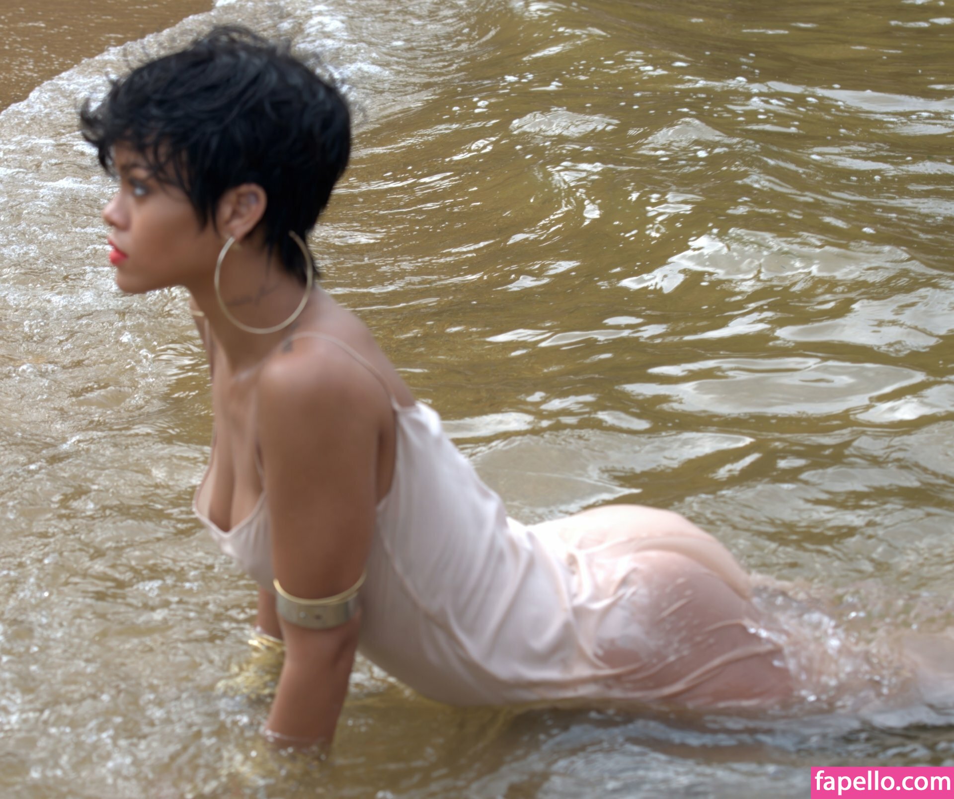 Rihanna Badgalriri Nude Leaked Onlyfans Photo Fapello