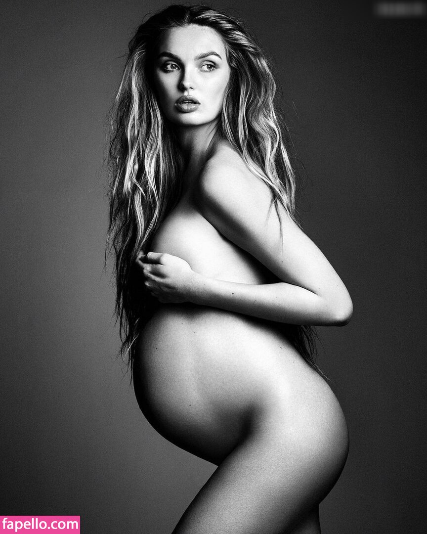 Romee Strijd Romeestrijd Nude Leaked Photo Fapello