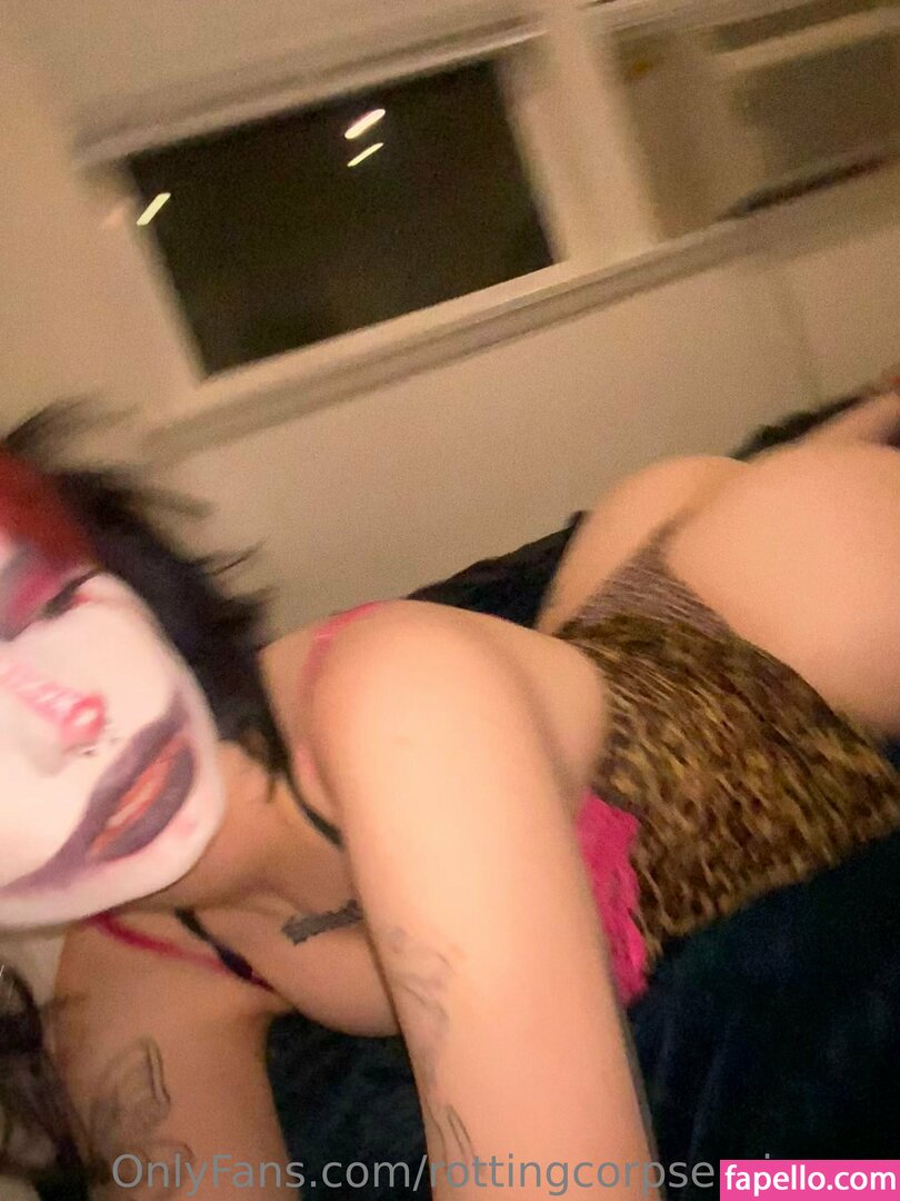 Rottenpeachcorpse Rottingcorpseprincess Nude Leaked Onlyfans Photo