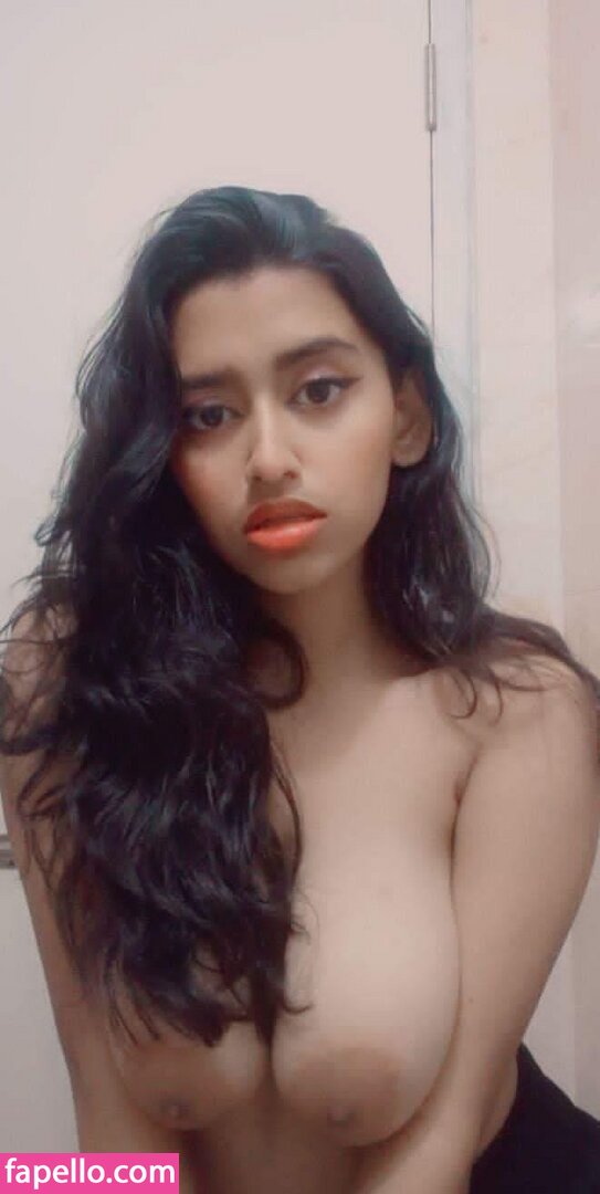 Sanjana Saba It Z Suzie Nude Leaked Photo Fapello