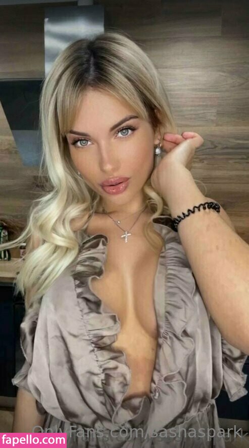 Sashampark Sashaspark Kiss Nude Leaked Onlyfans Photo Fapello