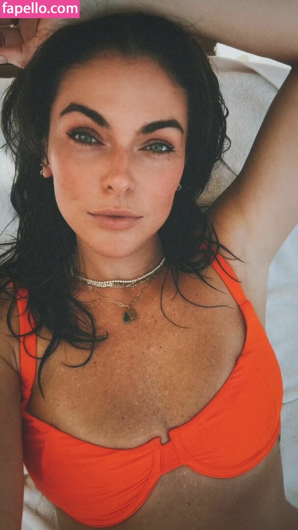 Serinda Swan Serindaswan Nude Leaked Photo Fapello