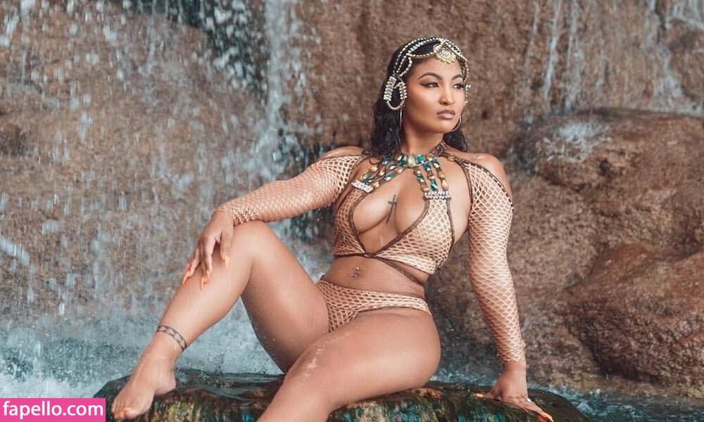 Shenseea Nude Leaked Photo Fapello