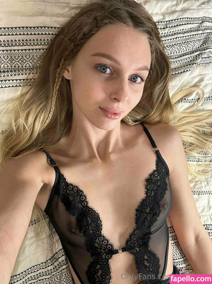 Badsofia Sofialien Nude Leaked Onlyfans Photo Fapello