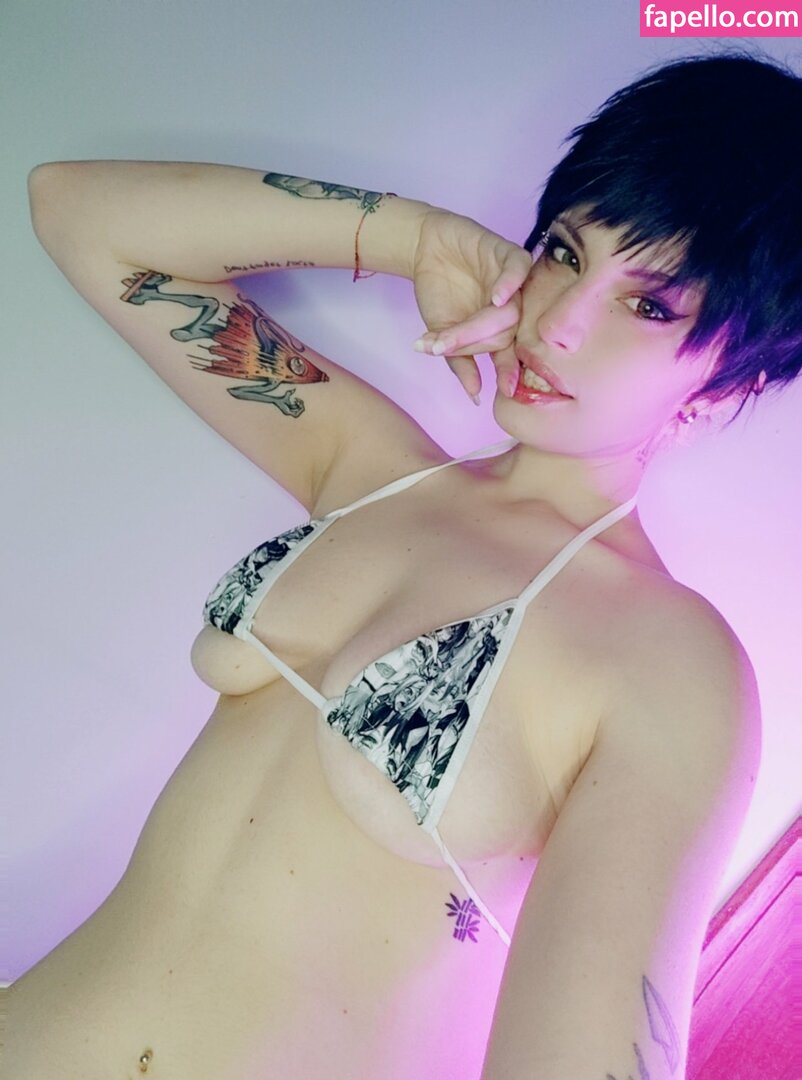 Suzuko Elric Superbiaelric Suzukoelric Nude Leaked Onlyfans Photo