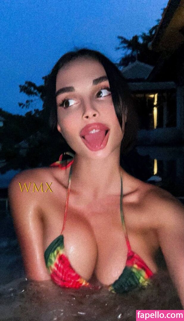 Missa Julia Unrealcobaine Unrealcobain Nude Leaked Onlyfans Photo