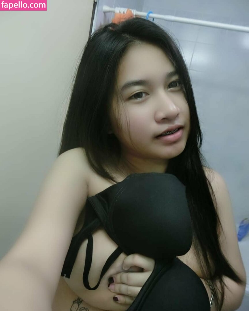 Warunee Thanyaphu Warunee Thanyaphu Nude Leaks OnlyFans TheFap