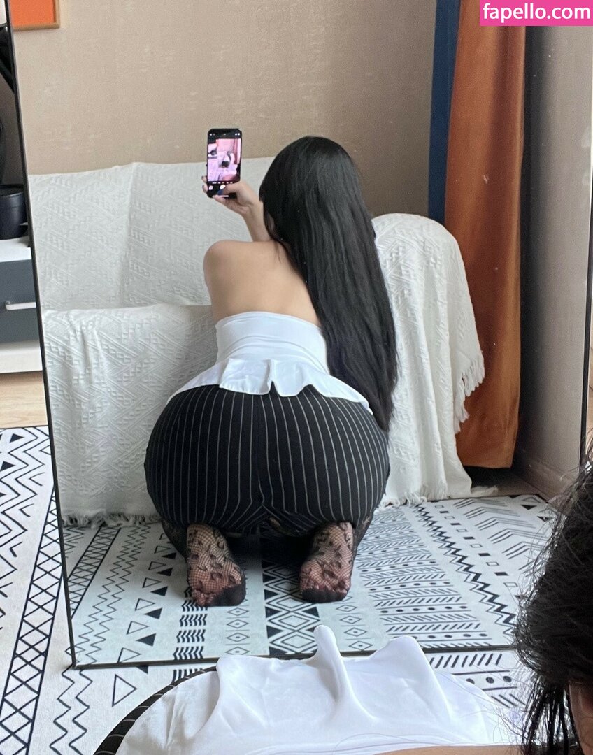 是120斤的小王同学 leaked nude photo #0602 (是120斤的小王同学)