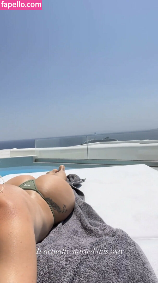 Alexandra Stan leaked nude photo #0620 (Alexandra Stan / alexandrastan / yumamii)