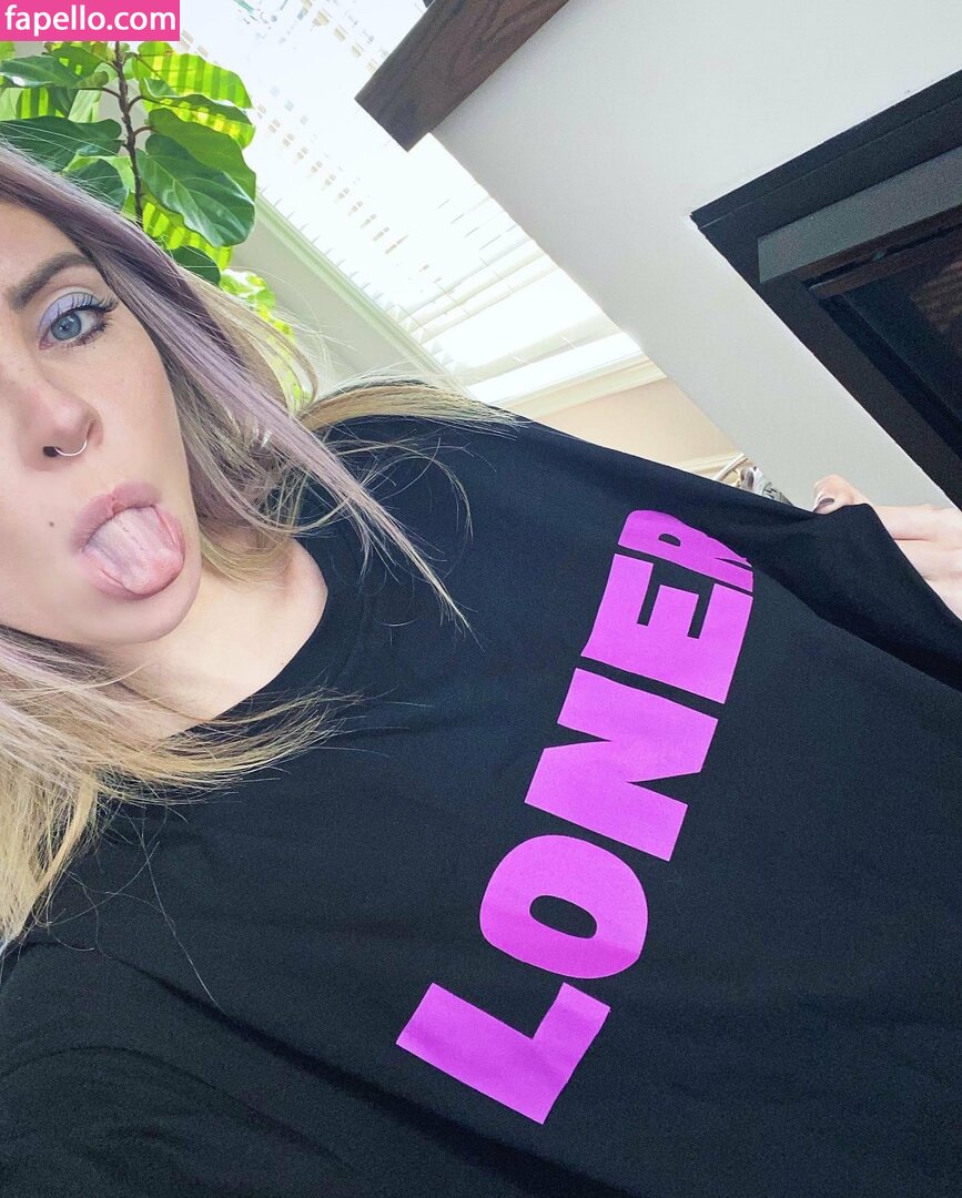 Alison Wonderland leaked nude photo #0005 (Alison Wonderland / alisonwonderland / allywonder)