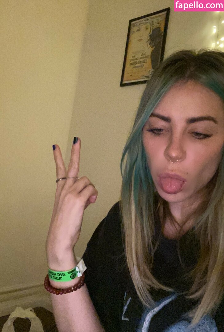 Alison Wonderland leaked nude photo #0008 (Alison Wonderland / alisonwonderland / allywonder)