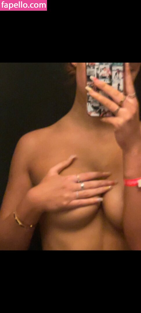 Alliyah leaked nude photo #0216 (Alliyah / biggirlwithglasses / himynameisalliyah / user)