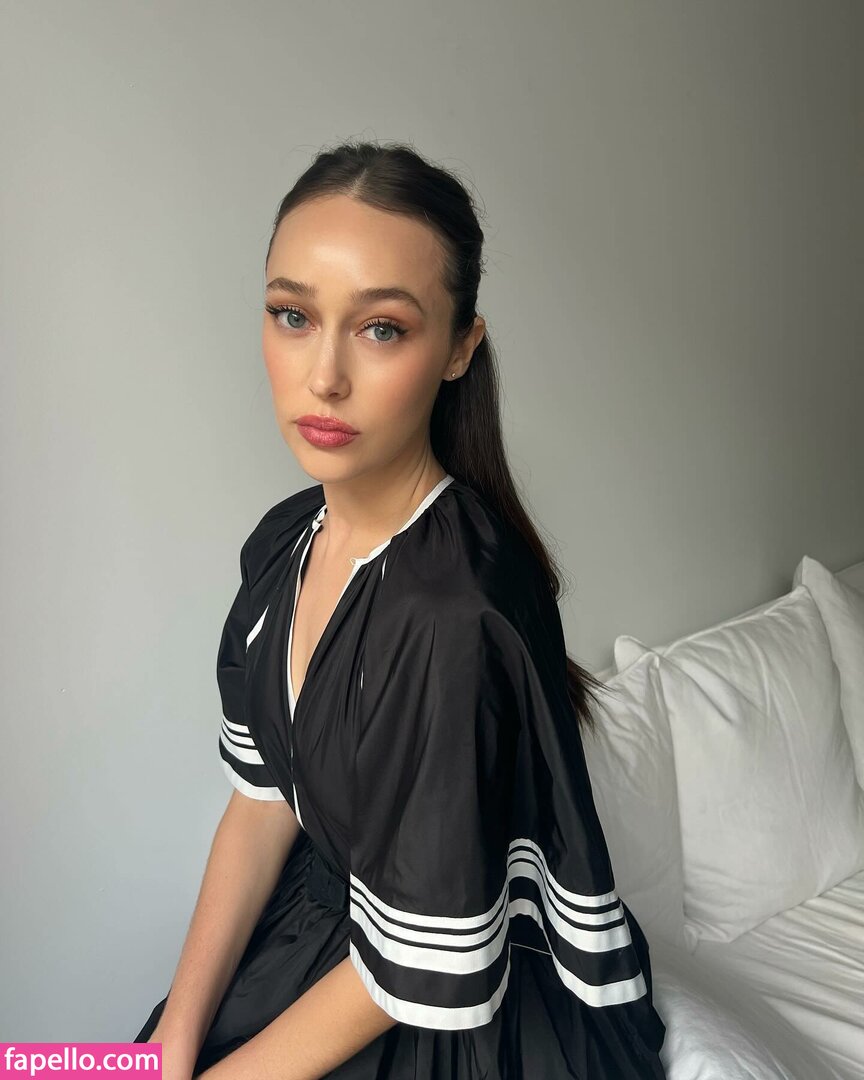 Alycia Debnam Carey leaked nude photo #0413 (Alycia Debnam Carey / alyciajasmin)