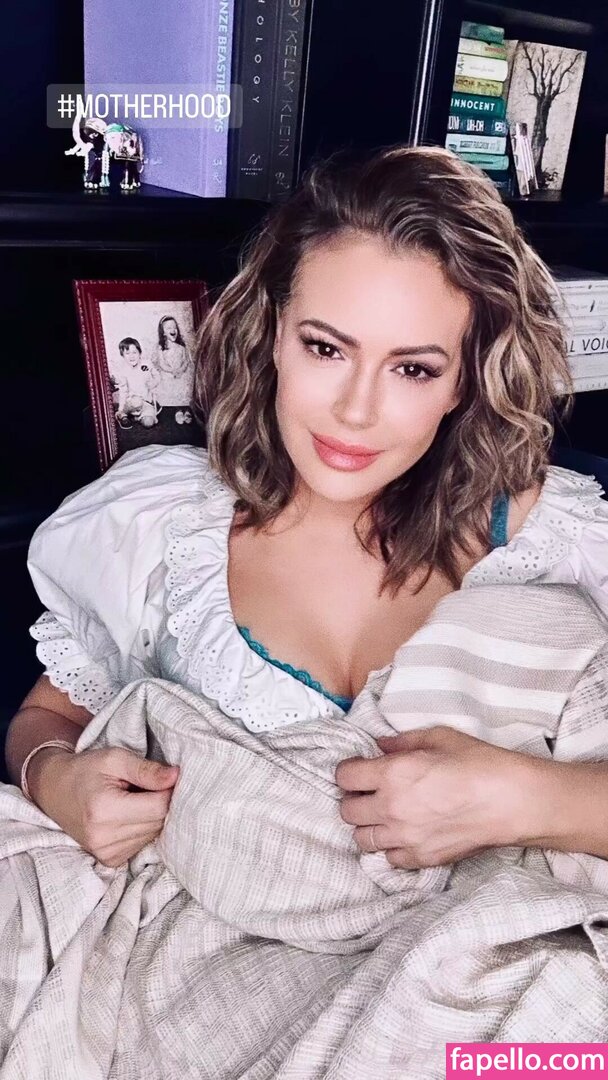 Alyssa Milano leaked nude photo #0309 (Alyssa Milano / alyssa_milano / milano_alyssa / milanoxxx)