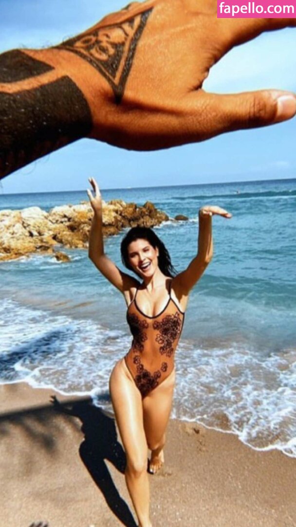 Amanda Cerny leaked nude photo #2254 (Amanda Cerny / AmandaCerny)