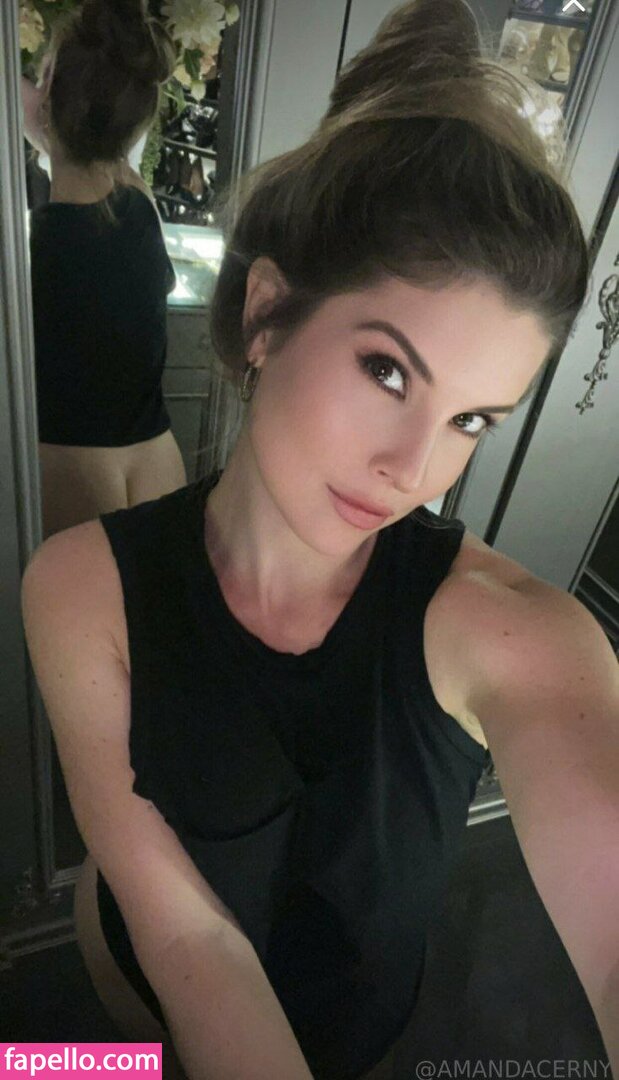 Amanda Cerny leaked nude photo #2611 (Amanda Cerny / AmandaCerny)