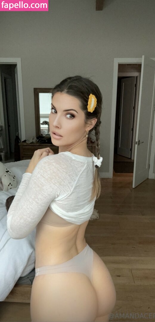 Amanda Cerny leaked nude photo #2831 (Amanda Cerny / AmandaCerny)