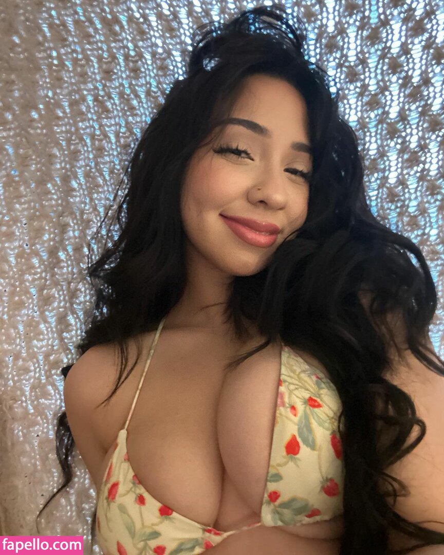 Amateur Latina Lazlye / lazlye Nude Leaked Photo pic